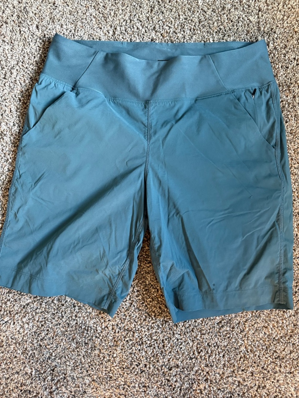Prana Koen Flat Front Shorts - M